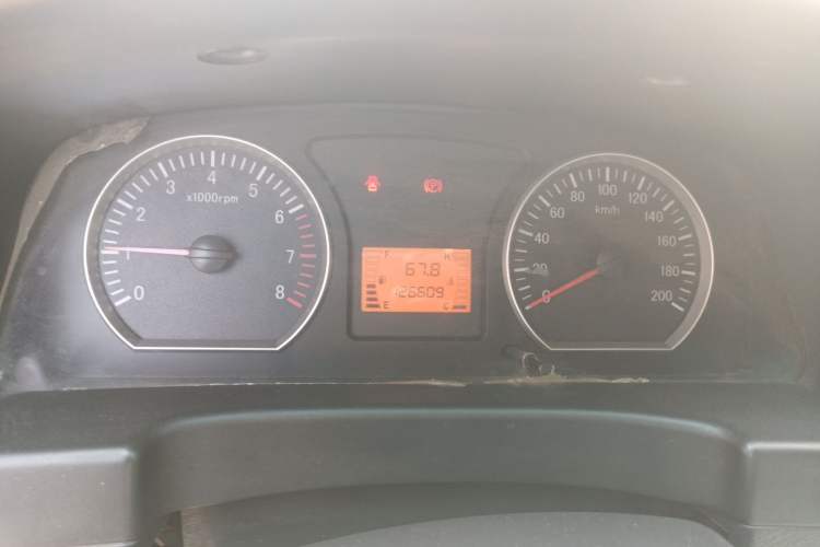 Used FORTHING Lingzhi 2015 V3 1.5L 5-Seater Special Offer Model Instrument Cluster