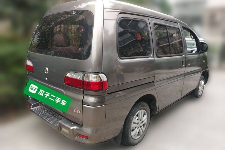 Used FORTHING Lingzhi 2015 V3 1.5L 7-Seater Comfort Model Rear Right 45 Deg