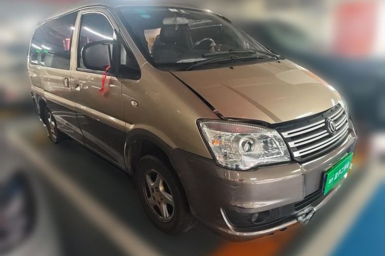 Used FORTHING Lingzhi 2015 M3 1.6L 7-Seater Comfort Model Front Right 45 Deg