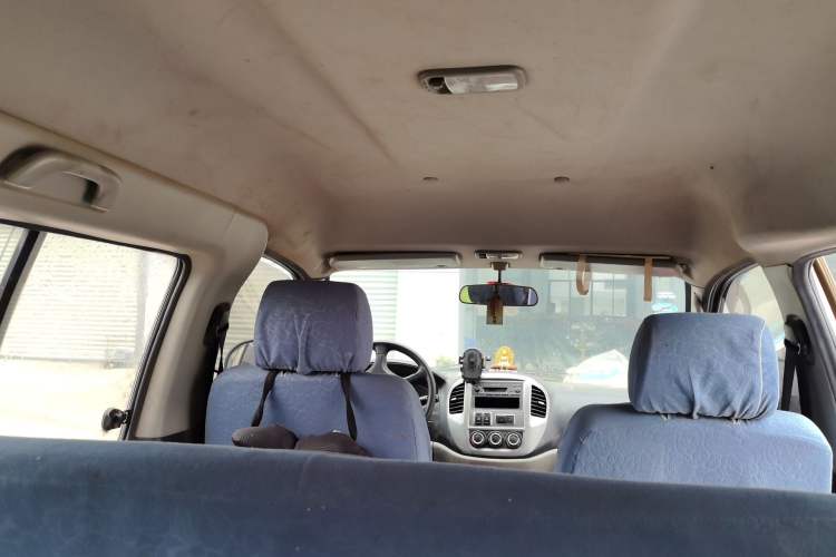 Used FORTHING Lingzhi 2015 M3 1.6L 7-Seater Standard Model Headliner