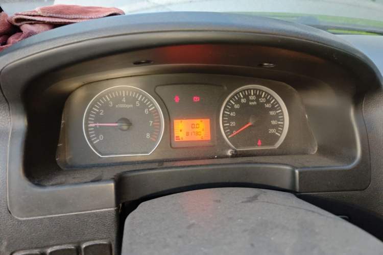 Used FORTHING Lingzhi 2015 M3 1.6L 7-Seater Comfort Model Instrument Cluster