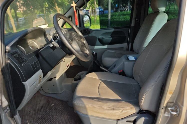Used FORTHING Lingzhi 2015 M3 1.6L 7-Seater Comfort Model Left Front Seat