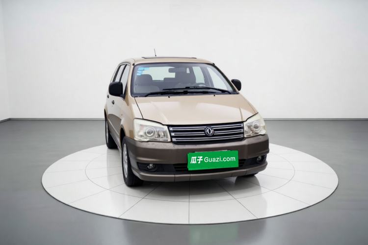 Used FORTHING Lingzhi 2015 M3 1.6L 7-Seater Luxury Model Front
