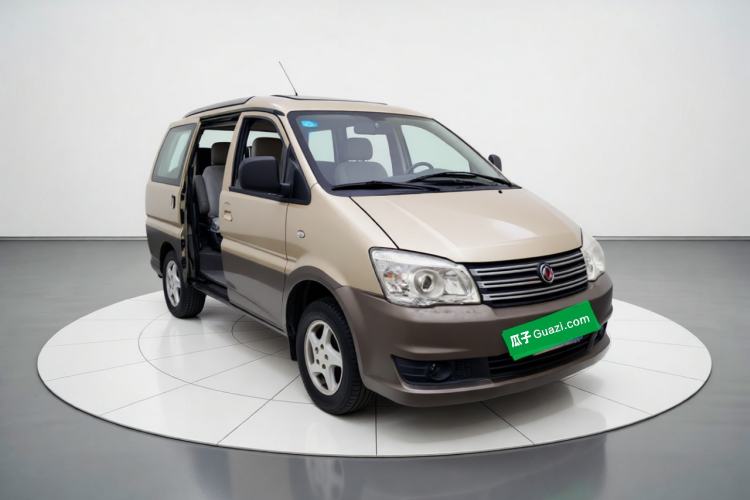 Used FORTHING Lingzhi 2015 M3 1.6L 7-Seater Luxury Model Front Right 45 Deg
