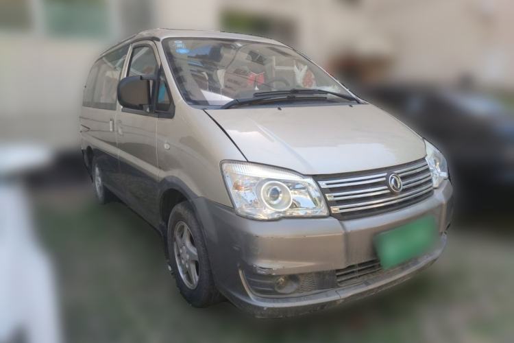 Used FORTHING Lingzhi 2015 M3 1.6L 7-Seater Luxury Model Front Right 45 Deg