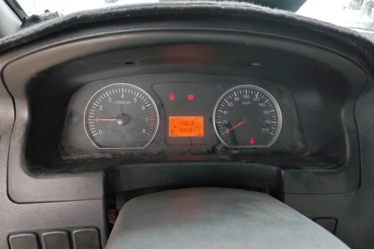 Used FORTHING Lingzhi 2015 V3 1.5L 7-Seater Comfort Model Instrument Cluster