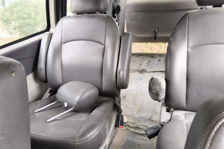 Used FORTHING Lingzhi 2015 M5 Q3 2.0L 7-seat Long-Wheelbase Luxury Model Left Rear Seat