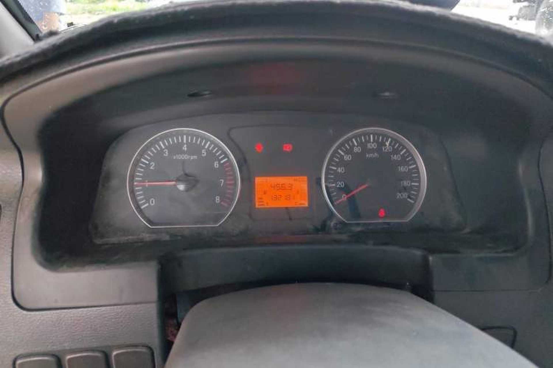 Used FORTHING Lingzhi 2015 V3 1.5L 7-Seater Comfort Model Odometer Close Up