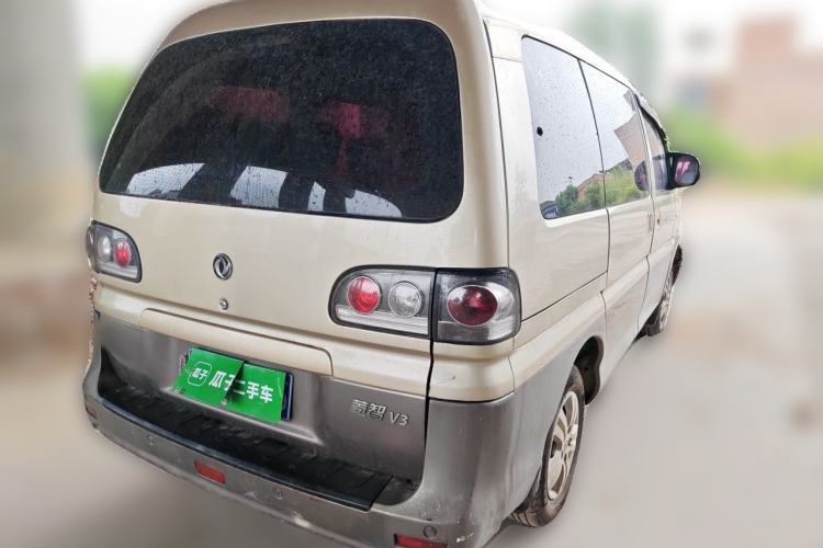 Used FORTHING Lingzhi 2015 V3 1.5L 7-Seater Comfort Model Rear Right 45 Deg
