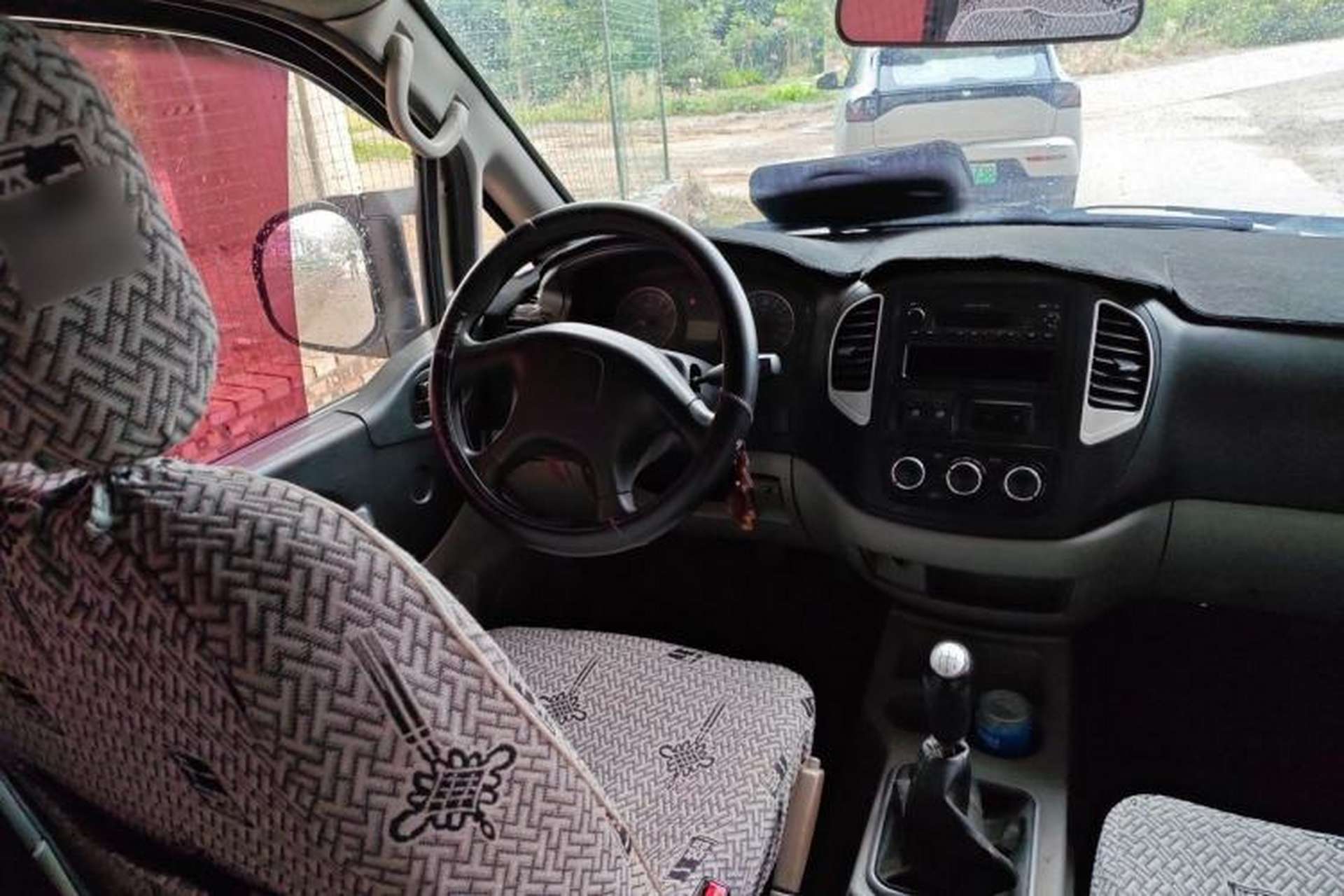 Used FORTHING Lingzhi 2015 V3 1.5L 7-Seater Comfort Model Steering Wheel