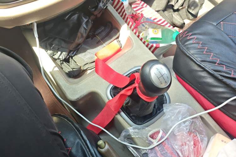 Used FORTHING Lingzhi 2015 V3 1.5L 7-seat Standard Model Gear Lever