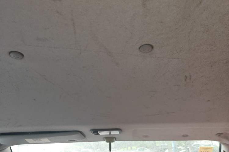 Used FORTHING Lingzhi 2015 V3 1.5L 7-seat Standard Model Headliner