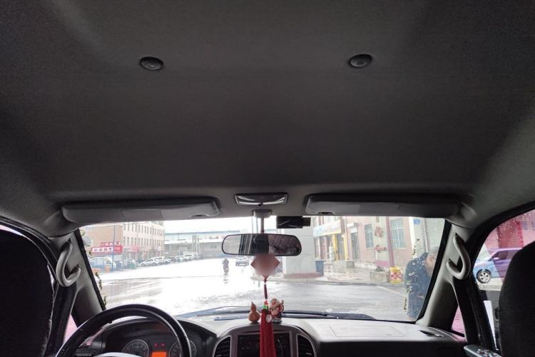 Used FORTHING Lingzhi 2015 M3 1.6L 7-Seater Standard Model Headliner