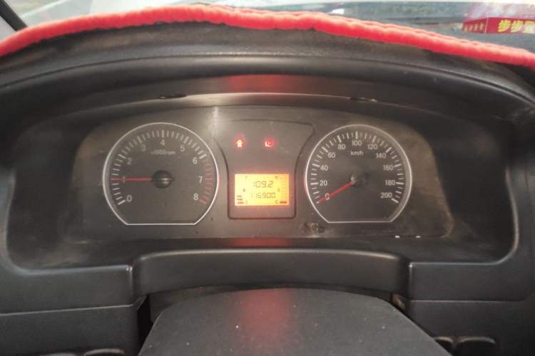 Used FORTHING Lingzhi 2015 M3 1.6L 7-Seater Standard Model Instrument Cluster