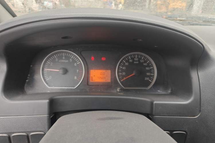 Used FORTHING Lingzhi 2015 V3 1.5L 5-Seater Special Offer Model Instrument Cluster
