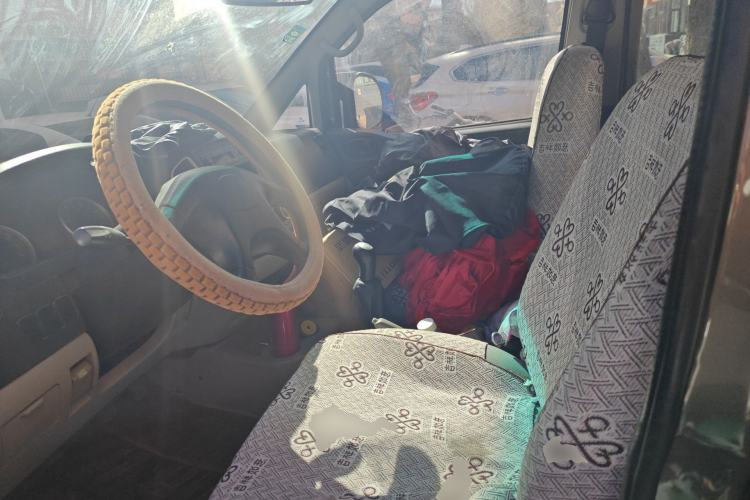 Used FORTHING Lingzhi 2015 V3 1.5L 7-seat Standard Model Left Front Seat