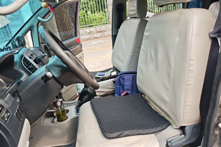 Used FORTHING Lingzhi 2015 V3 1.5L 7-seat Standard Model Left Front Seat