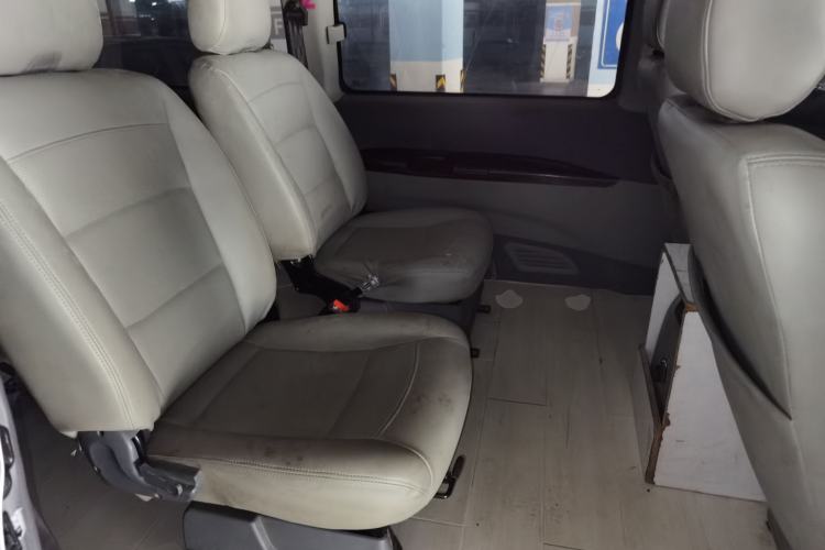 Used FORTHING Lingzhi 2015 V3 1.6L 7-Seater Standard Model Left Rear Seat