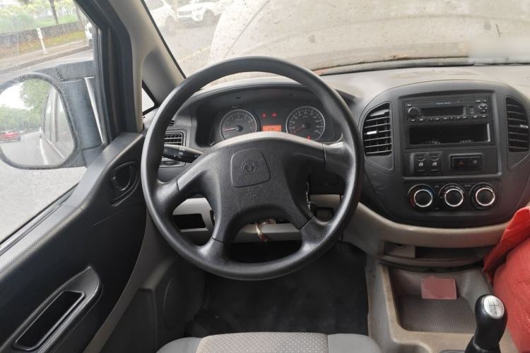 Used FORTHING Lingzhi 2015 V3 1.5L 7-seat Standard Model Steering Wheel