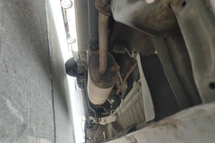 Used FORTHING Lingzhi 2015 V3 1.6L 7-Seater Standard Model Chassis Rear Right