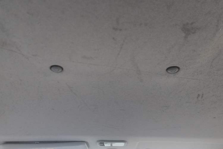 Used FORTHING Lingzhi 2015 V3 1.5L 7-seat Standard Model Headliner