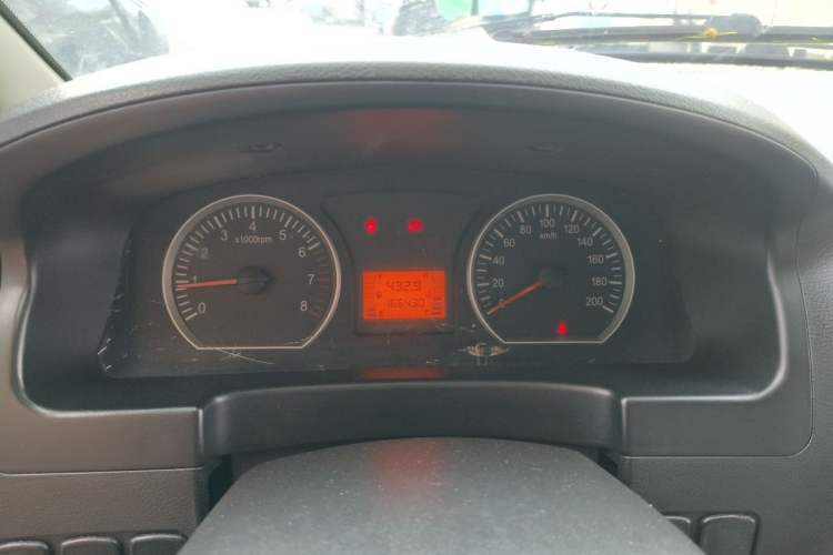 Used FORTHING Lingzhi 2015 V3 1.5L 7-seat Standard Model Instrument Cluster