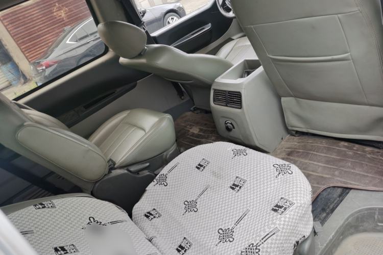 Used FORTHING Lingzhi 2015 M3 1.6L 7-Seater Luxury Model Left Rear Seat