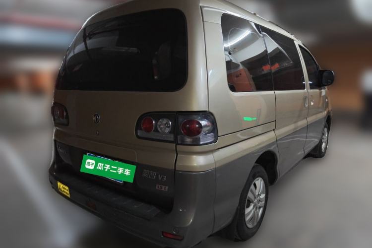 Used FORTHING Lingzhi 2015 V3 1.5L 7-Seater Comfort Model Rear Right 45 Deg