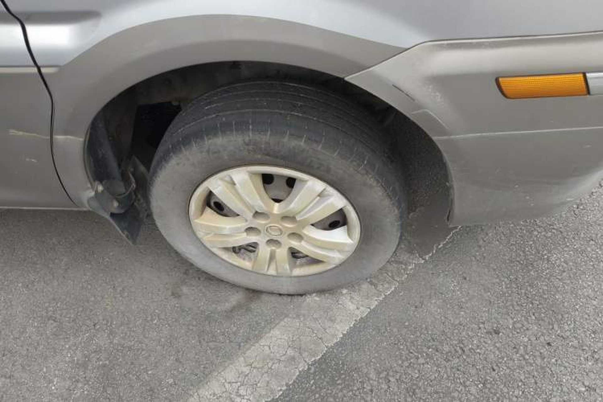 Used FORTHING Lingzhi 2015 V3 1.5L 7-seat Standard Model Right Front Wheel Hub