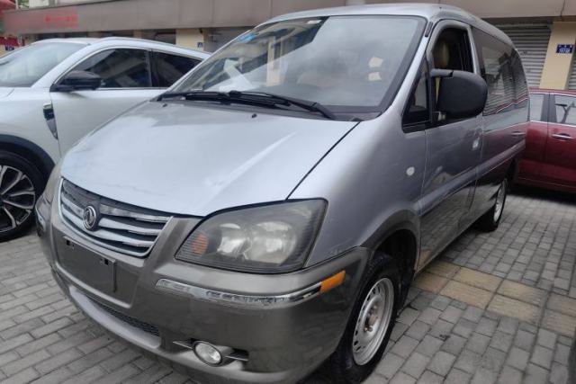 Used FORTHING Lingzhi 2015 V3 1.5L 7-Seater Luxury Model