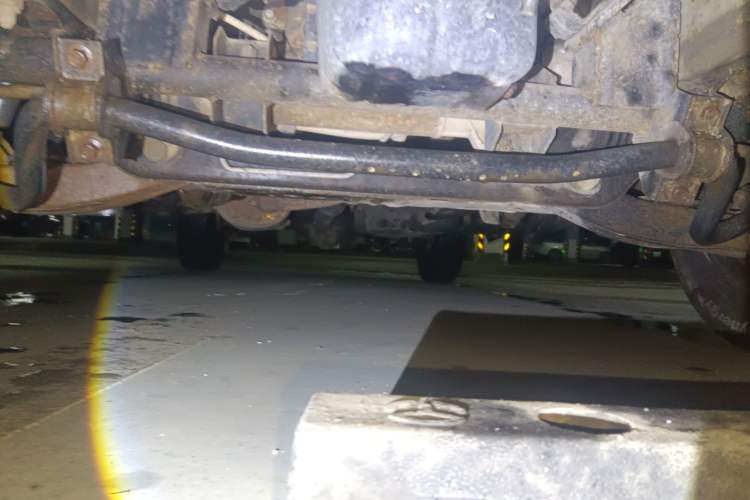 Used FORTHING Lingzhi 2015 V3 1.5L 5-Seater Special Offer Model Chassis Front