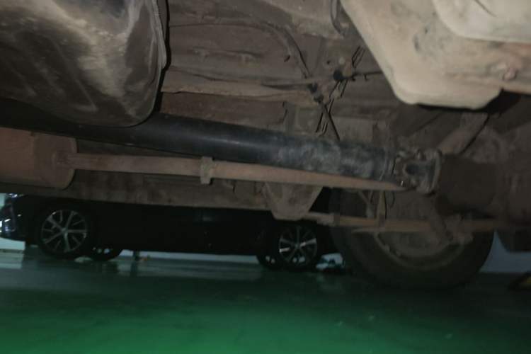 Used FORTHING Lingzhi 2015 V3 1.6L 7-Seater Standard Model Chassis Rear Left