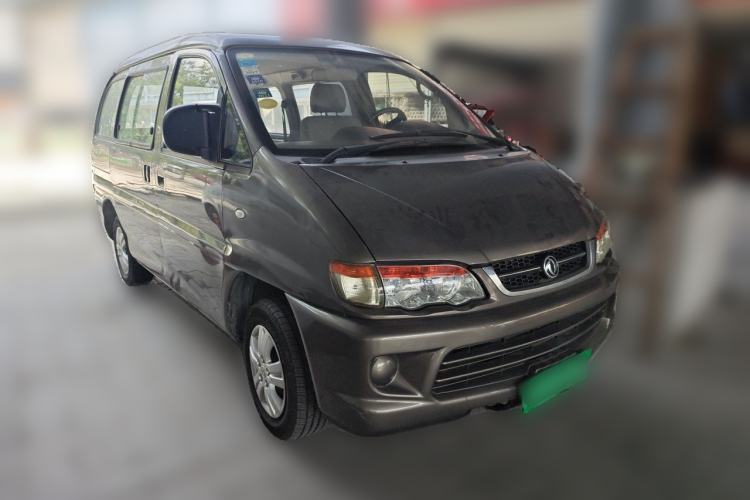 Used FORTHING Lingzhi 2015 V3 1.5L 7-seat Standard Model Front Right 45 Deg