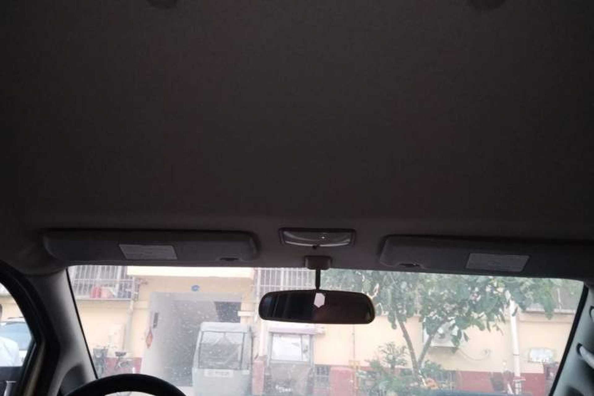 Used FORTHING Lingzhi 2015 M3 1.6L 7-Seater Comfort Model Headliner