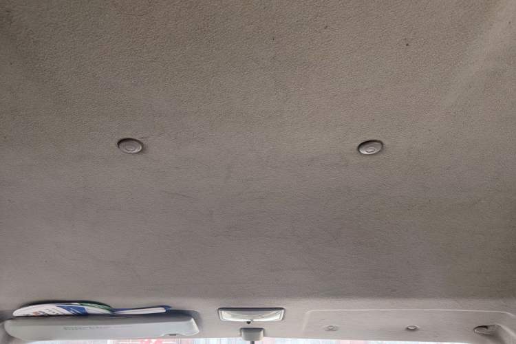 Used FORTHING Lingzhi 2015 V3 1.5L 7-Seater Comfort Model Headliner
