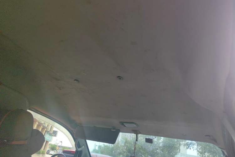 Used FORTHING Lingzhi 2015 V3 1.5L 7-seat Standard Model Headliner