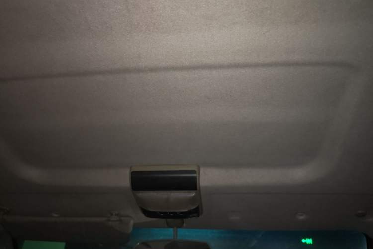Used FORTHING Lingzhi 2015 V3 1.6L 7-Seater Standard Model Headliner