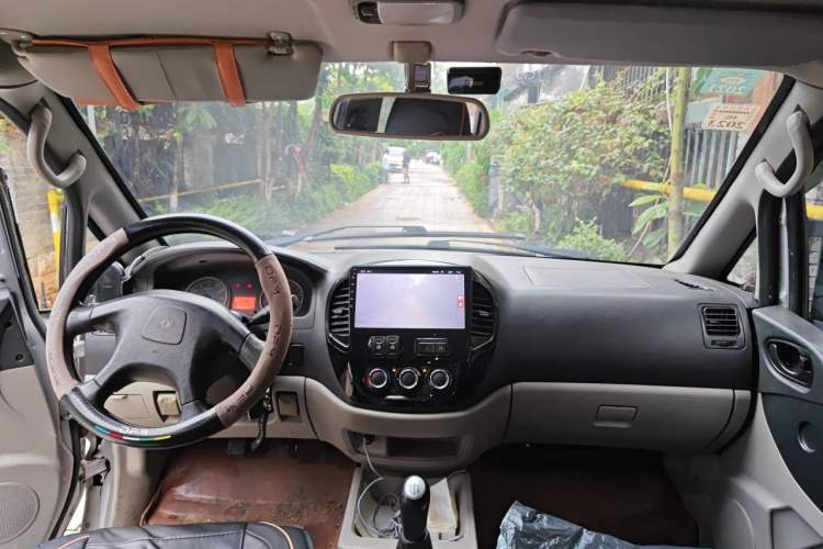 Used FORTHING Lingzhi 2015 V3 1.5L 7-Seater Comfort Model Headliner