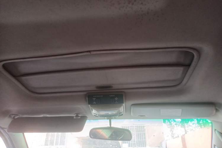 Used FORTHING Lingzhi 2015 M3 1.6L 7-Seater Luxury Model Headliner