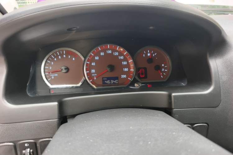 Used FORTHING Lingzhi 2015 M5 Q3 2.0L 7-seat Long-wheelbase Comfort Version Instrument Cluster