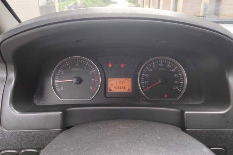 Used FORTHING Lingzhi 2015 M3 1.6L 7-Seater Comfort Model Instrument Cluster