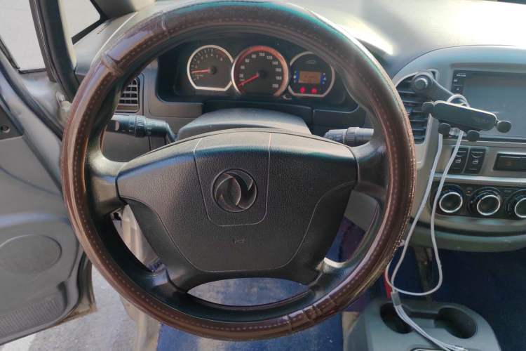 Used FORTHING Lingzhi 2015 M5 Q7 2.0L 7-seat Long-Wheelbase Comfort Model Instrument Cluster