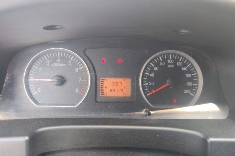Used FORTHING Lingzhi 2015 M3 1.6L 7-Seater Standard Model Instrument Cluster