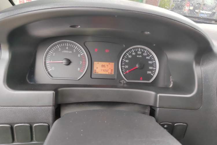 Used FORTHING Lingzhi 2015 M3 1.6L 7-Seater Comfort Model Instrument Cluster