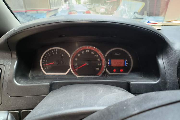 Used FORTHING Lingzhi 2015 M5 Q7 2.0L 7-seat Long-Wheelbase Comfort Model Instrument Cluster