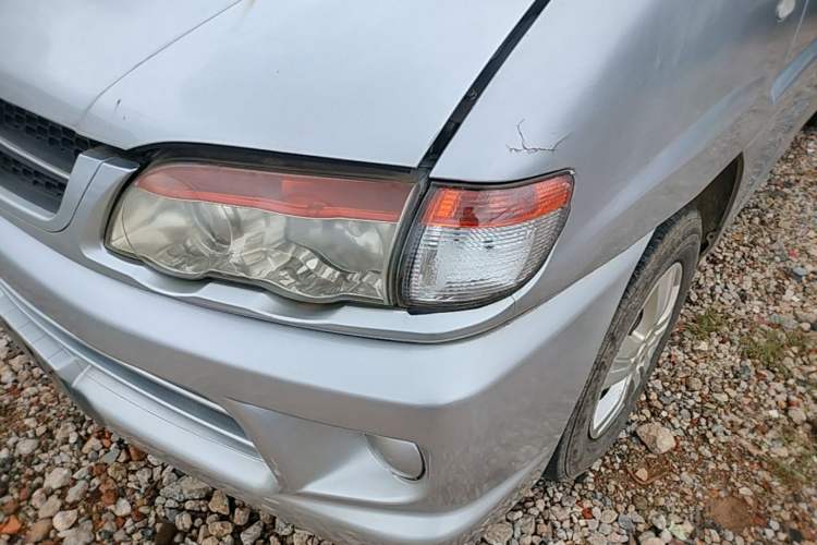 Used FORTHING Lingzhi 2015 V3 1.5L 7-seat Standard Model Left Front Headlight