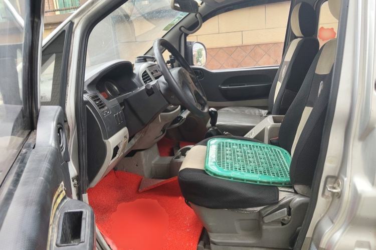 Used FORTHING Lingzhi 2015 M3 1.6L 7-Seater Comfort Model Left Front Seat