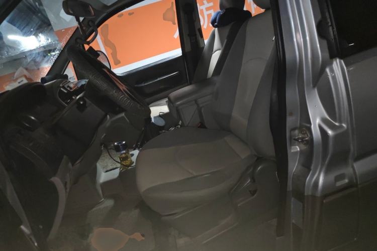 Used FORTHING Lingzhi 2015 M3 1.6L 7-Seater Comfort Model Left Front Seat