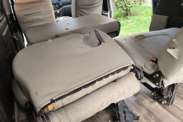 Used FORTHING Lingzhi 2015 M3 1.6L 7-Seater Comfort Model Left Rear Seat