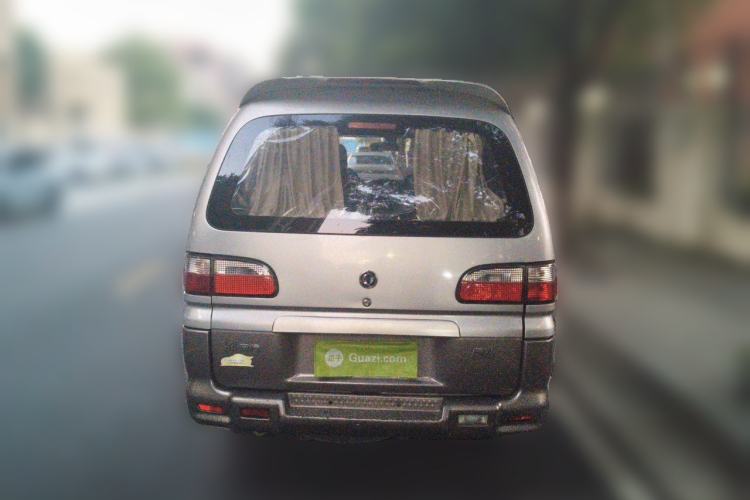 Used FORTHING Lingzhi 2015 V3 1.6L 7-Seater Comfort Model Rear